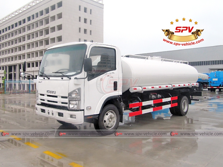 Water Tanker Truck ISUZU - LF Water Tanker Truck ISUZU - LF